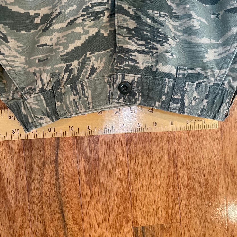 Military Camouflage Cargo Women Size 8 Short Trousers Hunting - Picture 7 of 11